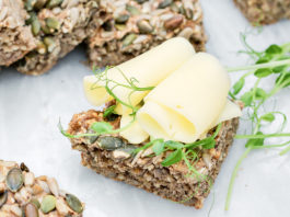 keto chleb z nasionami kuchnia ketogenna